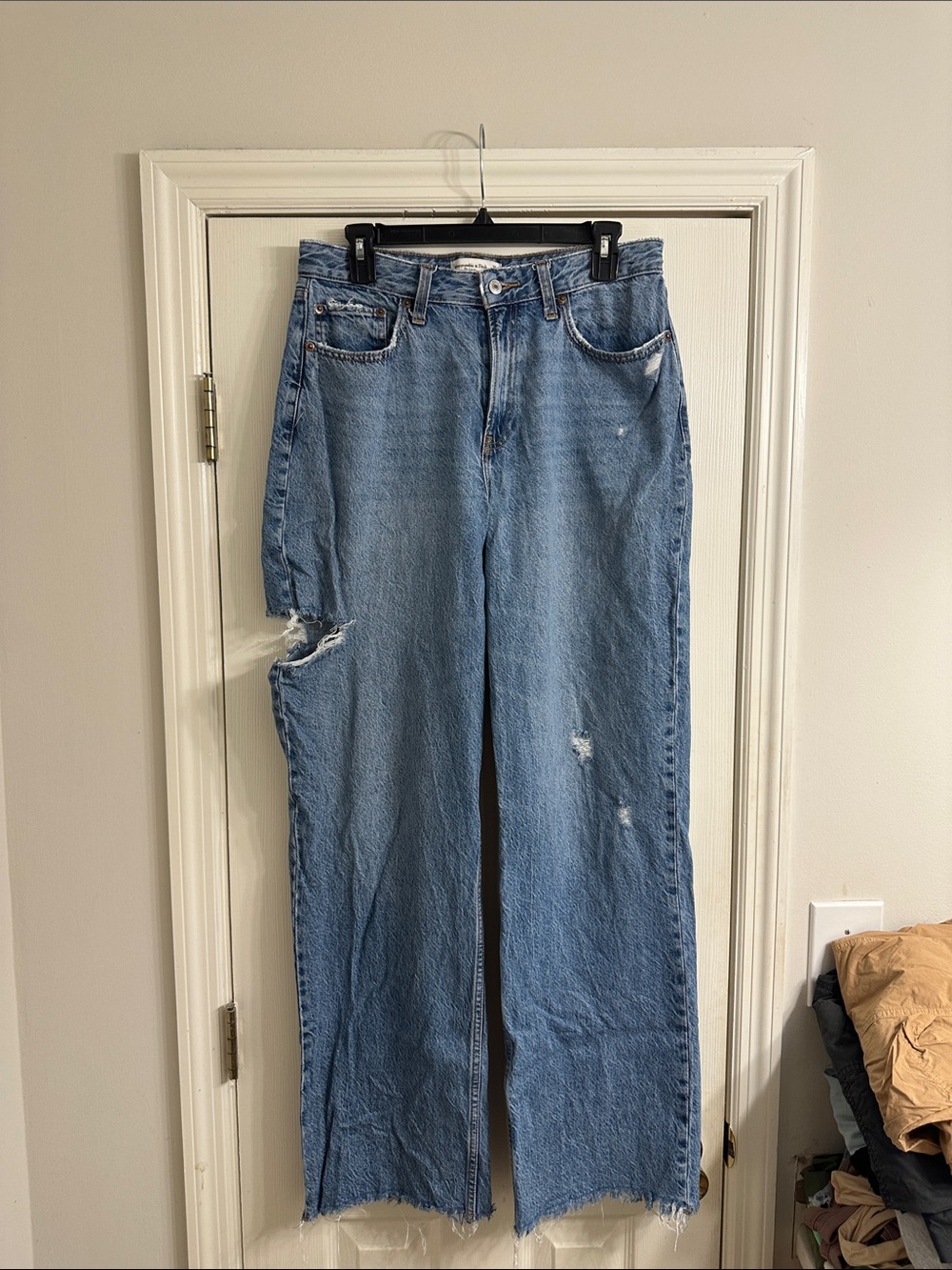 Abercrombie & Fitch Light Blue Distressed Wide-Leg Jeans